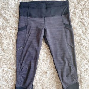 Lululemon Capris - size 6